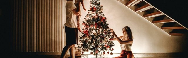 Φέτος θα ζήσουμε τα πιο ήσυχα και γεμάτα Χριστούγεννα