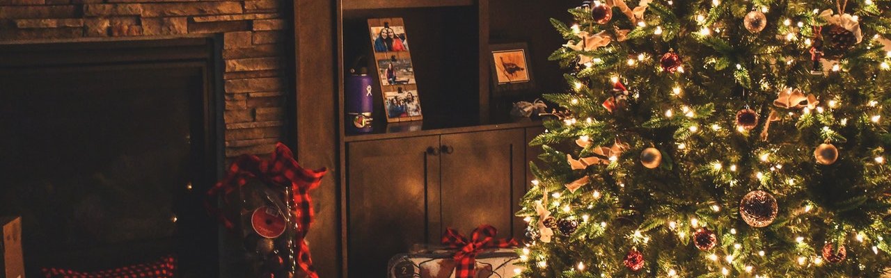 Χριστούγεννα: Προετοιμάστε το σπίτι σας σε 5 πανεύκολα βήματα