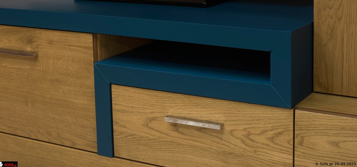 Μοντέρνα σύνθεση με βιτρίνα με led φωτισμό και πολλούς αποθηκευτικούς χώρους