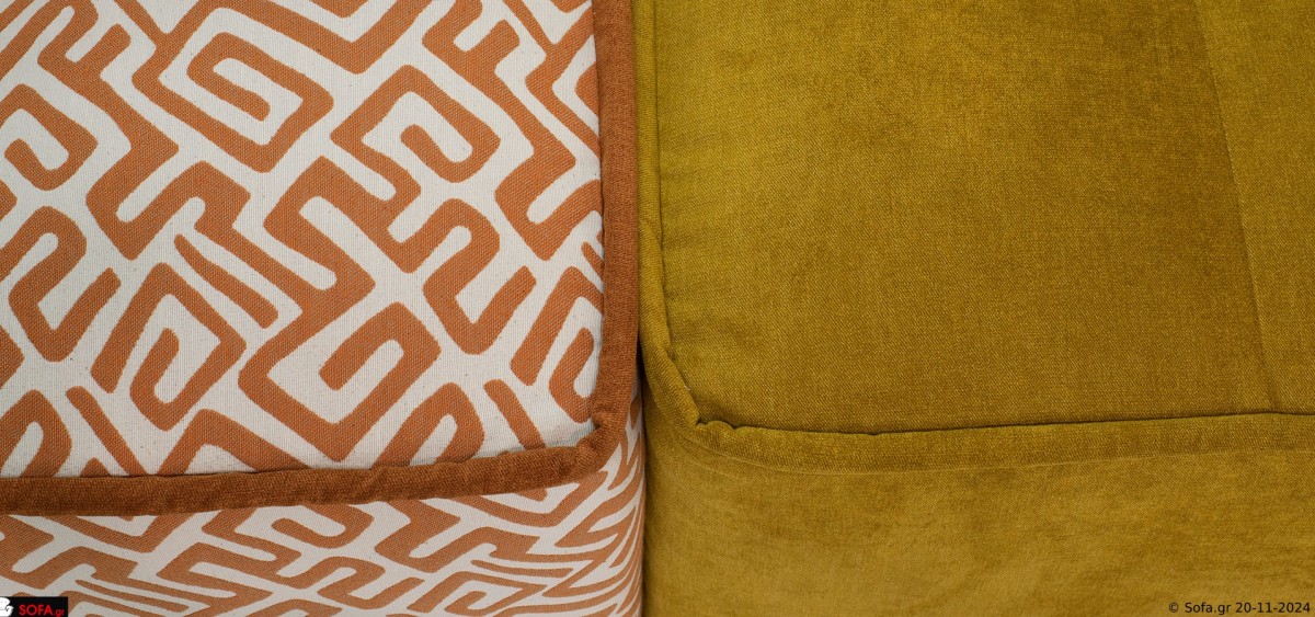 πολύχρωμος καναπές σε πέντε κομμάτια