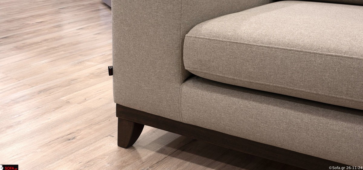 Αναπαυτικός γωνιακός καναπές μίνιμαλ με ξύλινα πόδια και ξύλινη βάση