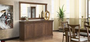 κλασικός μπουφές σε οξιά με σκαλιστές ξύλινες λεπτομέρειες και μεγάλο αναλογικό καθρέφτη