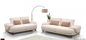 Σαλόνι Symmetry με τριθέσιο και διθέσιο καναπέ σε ανοιχτό μπεζ μπουκλέ ύφασμα, στρογγυλεμένες γραμμές και ξύλινη βάση, μοντέρνο minimal στυλ.