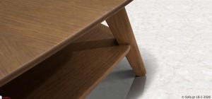 Τραπεζάκι Symmetry σε μοντέρνο καθιστικό με ανάλαφρη γραμμή, φυσικό ξύλο και ισορροπημένες αναλογίες για καθημερινή χρήση σε καρυδι χρωμα