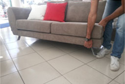 έλεγχος σκελετού καναπέ